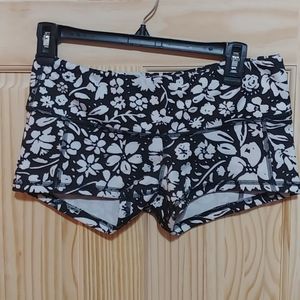 Cleo LRC Black Floral
